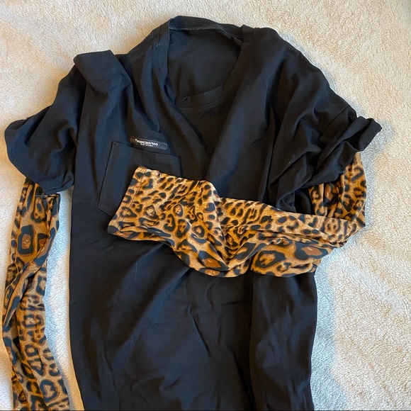 NWT Leopard T shirt Long Sleeves Black - Picture 2 of 9
